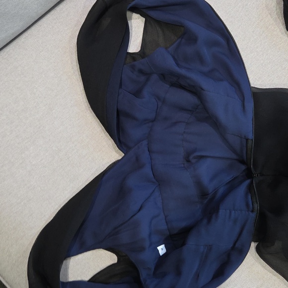 Heidi Weisel Navy Black Deep V Layered Silk Chiffon Gown GUC Formal Wedding 6 - Picture 9 of 16